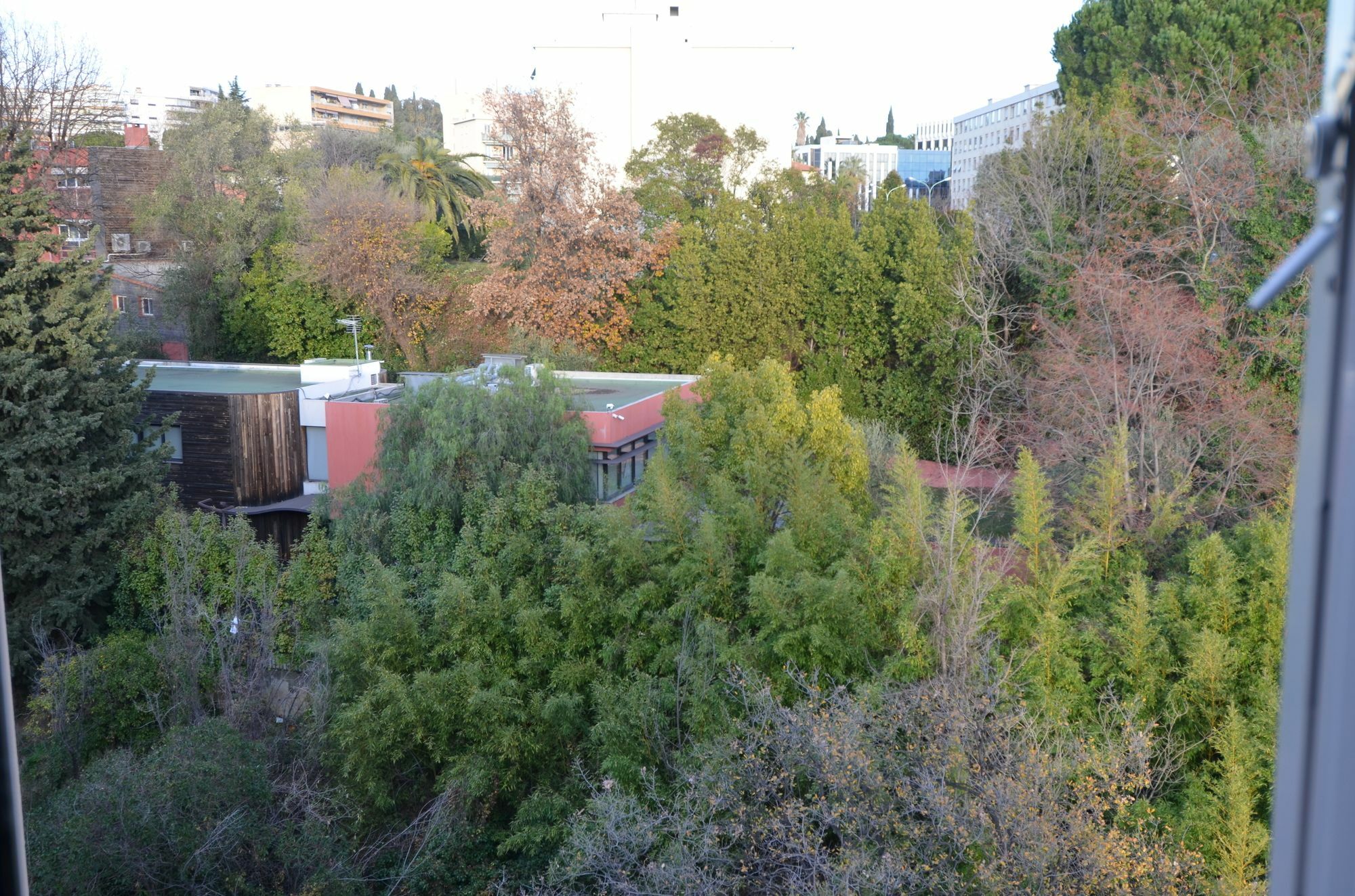 Appartement Rooftop 8 Personnes Grande Terrasse Avec Parking Quartier Aeroport Nizza Exterior foto